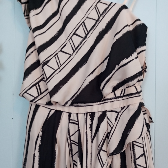 BCBG Black and White Print One Shoulder Dress - Picture 9 of 9